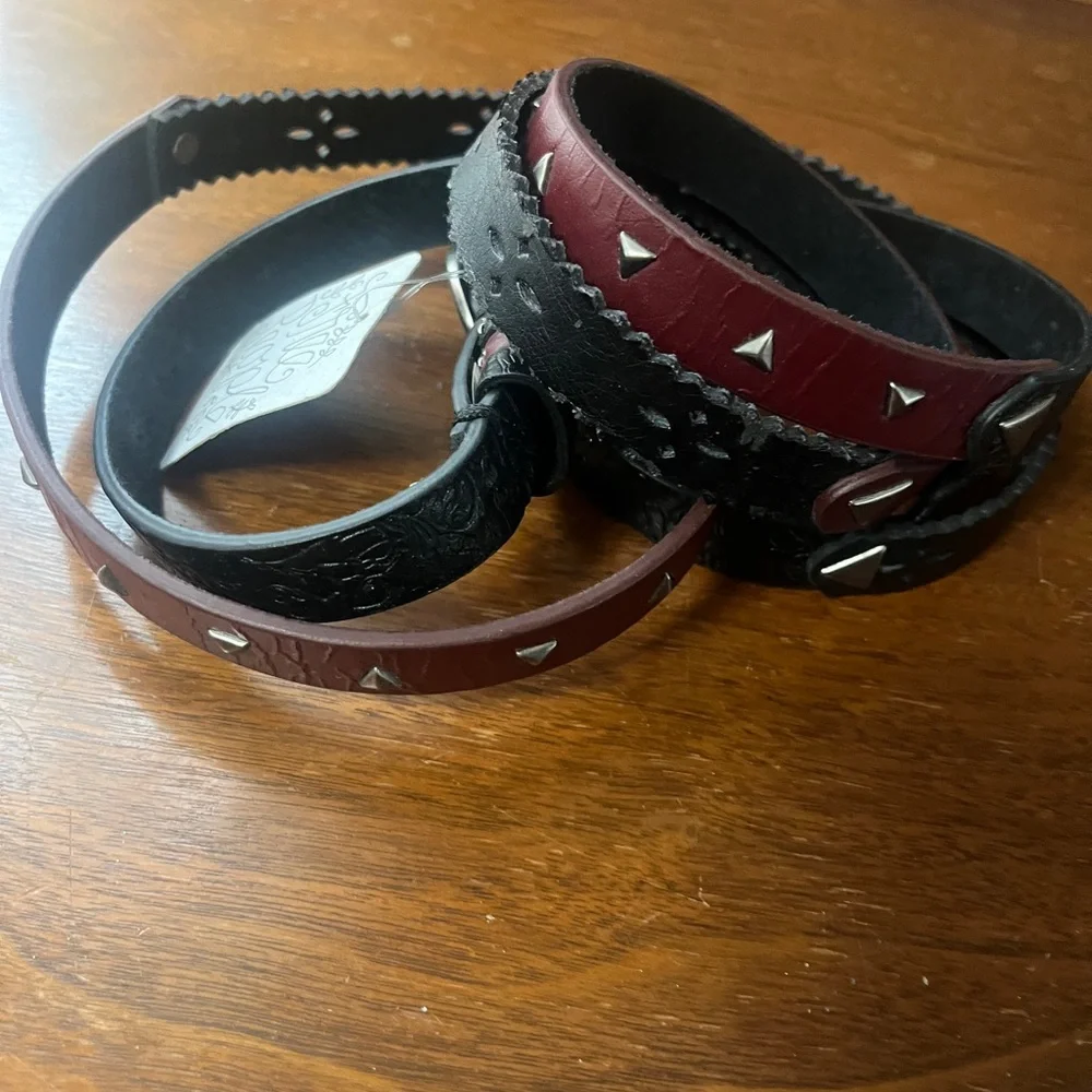 NWT Free People Black and Burgundy Studded double wrap Belt Sz Sm/md - Picture 4 of 4